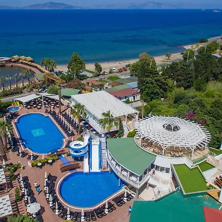 Golden Bodrum فندق تورغوتْريس