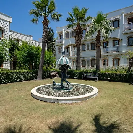 Golden Bodrum فندق تورغوتْريس