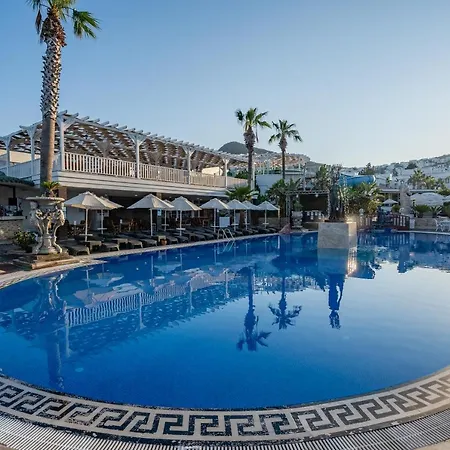 فندق Golden Bodrum تورغوتْريس