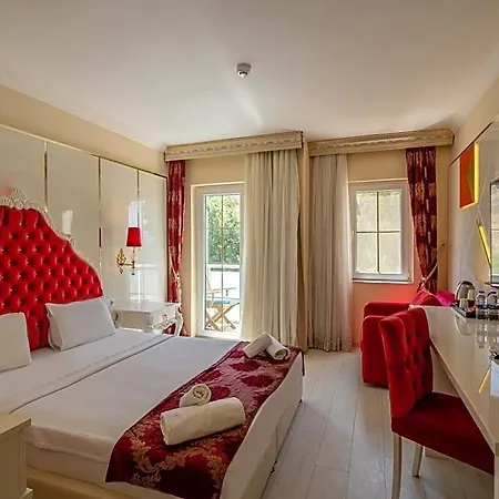 Hotel Golden Bodrum 4*