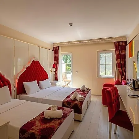 Golden Bodrum 4* Turgutreis
