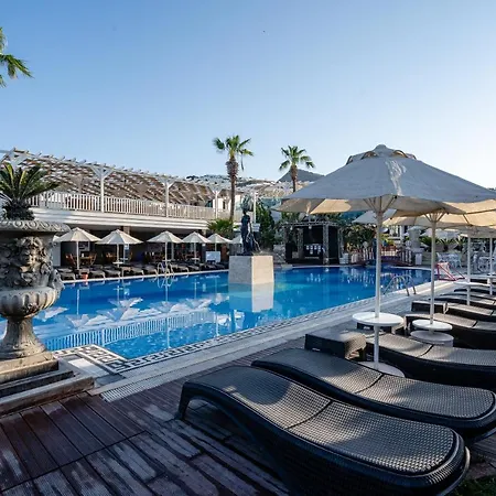 Golden Bodrum 酒店 4*