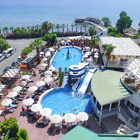 Golden Bodrum 图尔古特雷斯