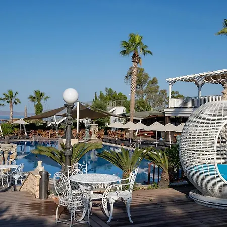 酒店 Golden Bodrum 4*