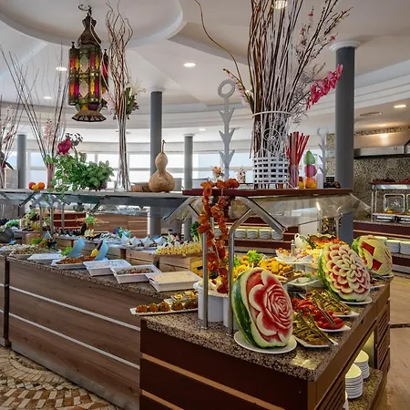 Golden Bodrum 图尔古特雷斯